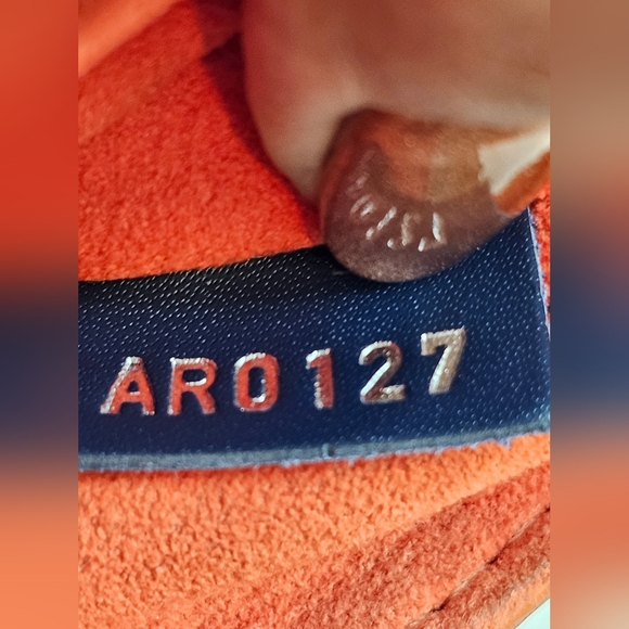 Louis Vuitton Twist MM  Epi Leather  Crossbody Navy Blue Bag - Picture 7 of 13